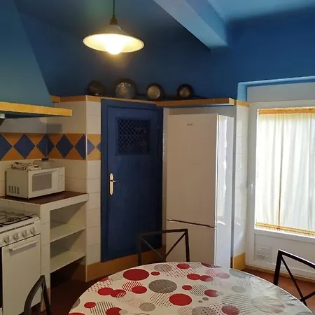 At La Vinuela 아파트 로사르 드 라 베라