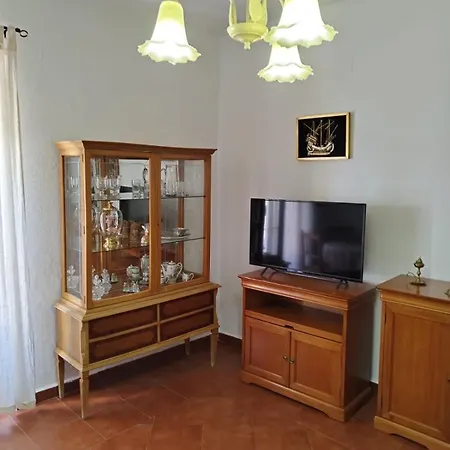 At La Vinuela شقة