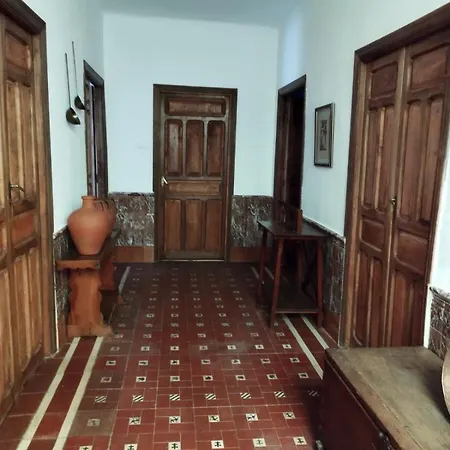 At La Viñuela Apartamento Losar De La Vera